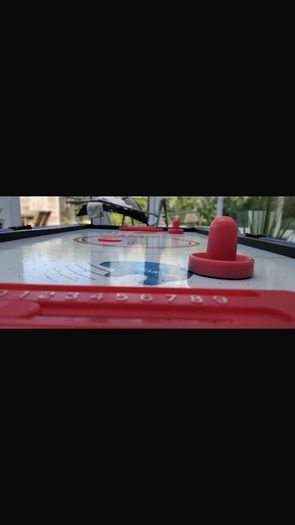 Gaming table