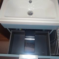 Vanity unit with basin, tap and waste