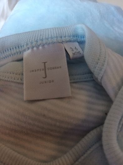 Jasper Conran  Baby  Boys 2 Piece  Outfit.  Age 3-6 months.   New.