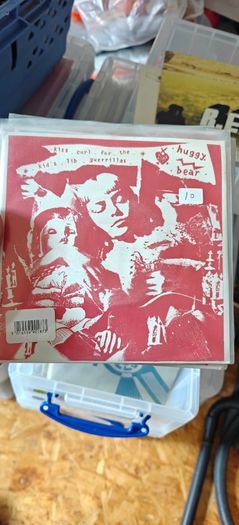 Huggy Bear Riot Grrrl