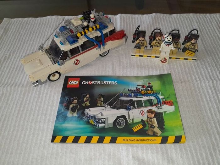 Lego Ghostbusters Ecto-1
