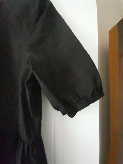 ladies black dress