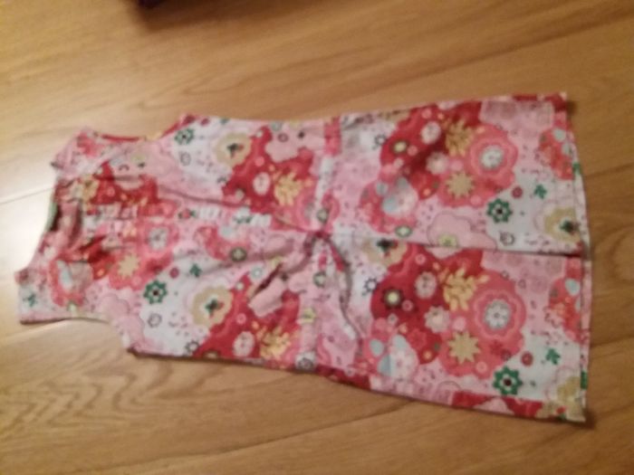 Girls dress.Age 4/5