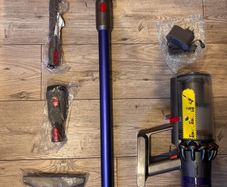Dyson V10 Absolute
