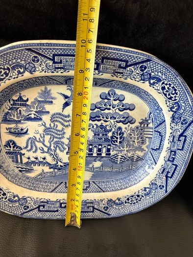 Vintage / Antique x2 Medium Size Blue Willow Oval Serving Platters