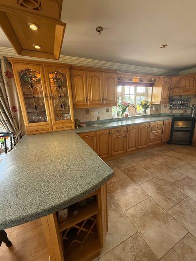 Maple Kitchen with Velstone Worktops  2,000 ono