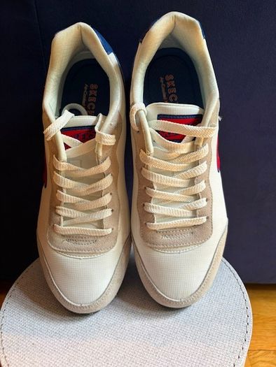 SKECHERS OG 85 Collection  Women's Trainer  /  Retro Style Sneakers