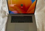 Apple Macbook Pro 15' (2017) i7 16GB RAM 256GB SSD New Battery