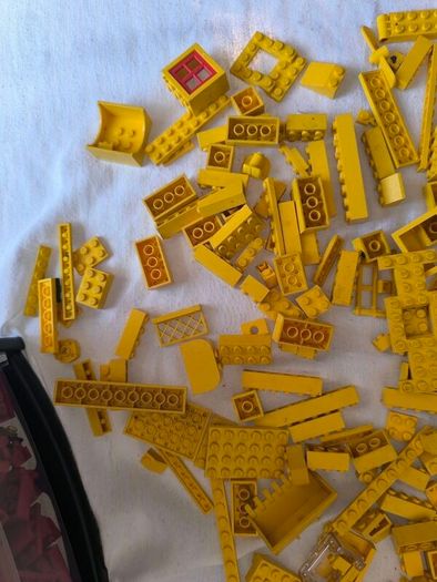 Vintage 80s Lego Bundle