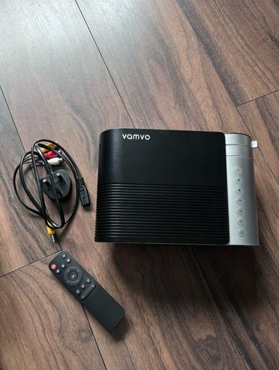Vamvo professional Projector