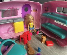 Barbie and Chelsa sets together
