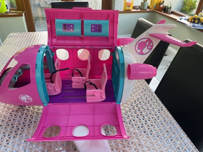 barbie plane