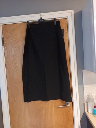 SML Black Skirt.  ( Made in Italy) S. L. 14-16.  B.N.W.T.