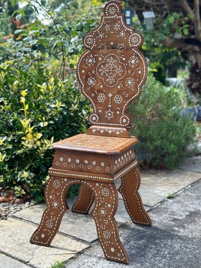 Solid Walnut Sgabello Hall Chair - 1840-1850 (must see)