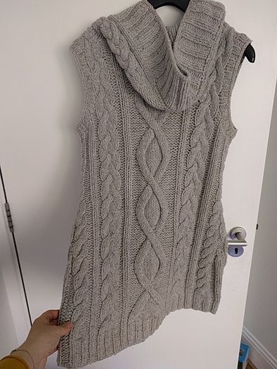 Woolen vest