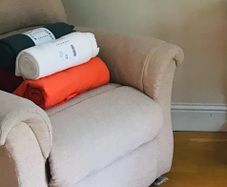 Electric Recliner/riser Armchair