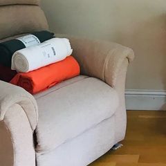 Electric Recliner/riser Armchair