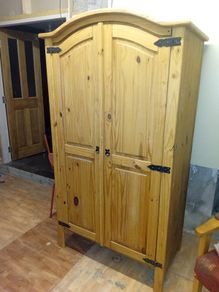 wardrobe