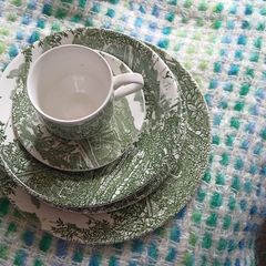 Tea sets
