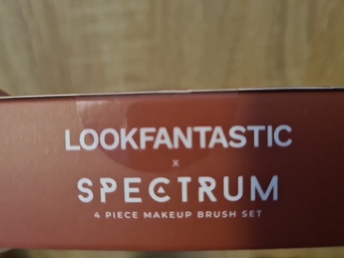 SPECTRUM 4 piece makeup brush set