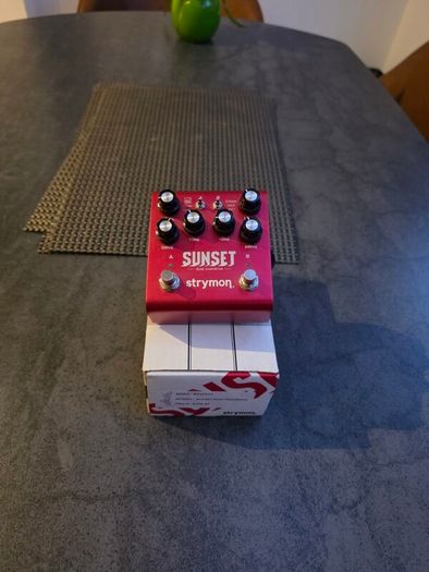 Strymon Sunset, as new condition