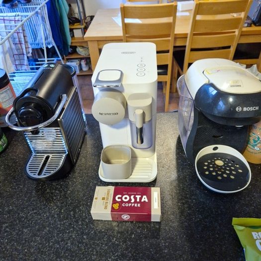 DeLonghi Nespresso Lattissima One
