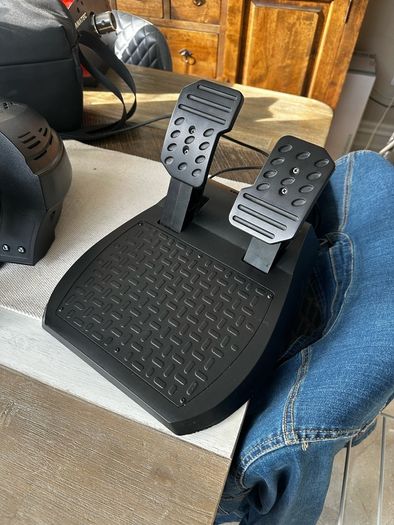 Thrustmaster T300 Rs
