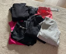 Ladies sports tops and shorts