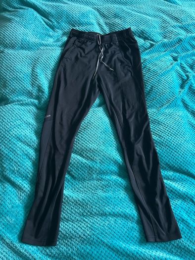 Under Armour Black Tracksuit Pants Size Small  Very Good Condition
