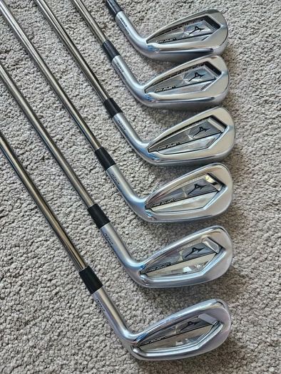 Mizuno JPX 921 Hot Metal 5-PW