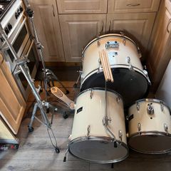 pearl drum set