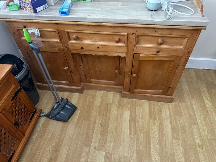 Cabinet perfect condition with worktop fitted