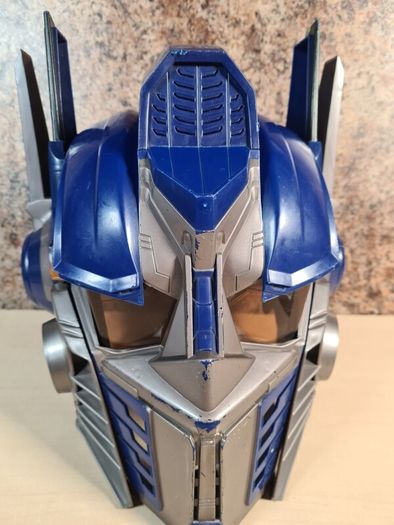 Transformers Optimus Prime Electronic Talking Voice Changer Helmet Mask Hasbro 2006