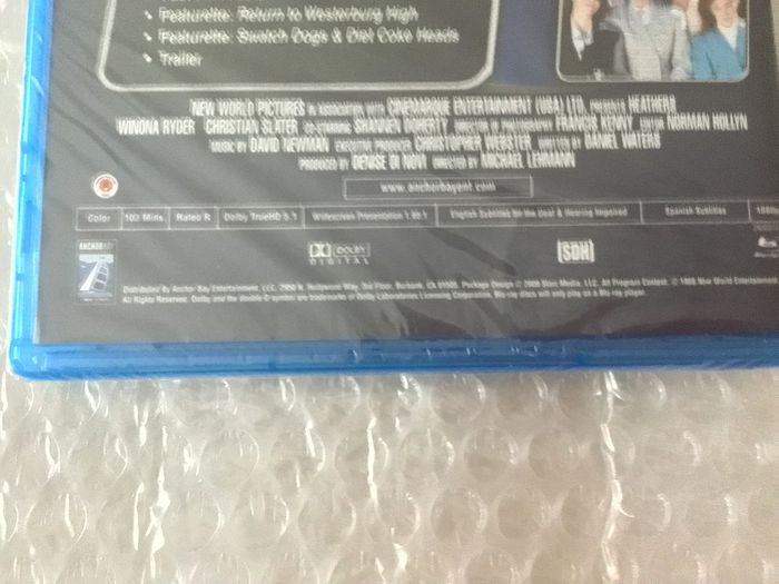 Heathers 20th High School  Reunion Edition Blu Ray American Import Region  FREE