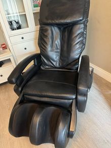 Alpha Techno AT-599i Luxury Massage Chair  Black