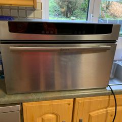 Neff integrated  steamers