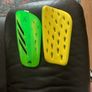 Adidas shin guards green Image 3