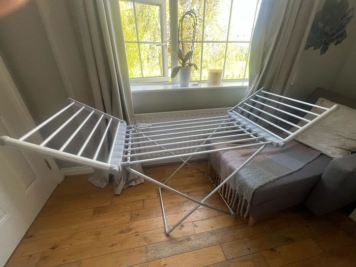 electric clothes dryer