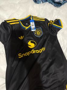 Man United third kit black 25/26