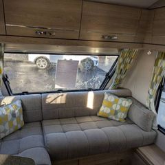 Elddis Xplore 304 includes 2 awnings