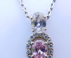 Vintage Sterling Silver 925 Cubic Zirconia And Pink Stone Cluster Necklet length 16,5" / 4,85g