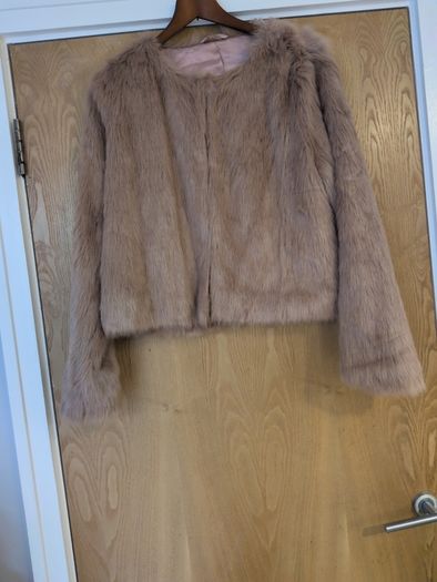 Dunnes Stores   Faux  Fur Blush  Box Jacket .  S.16. New - No Tag.