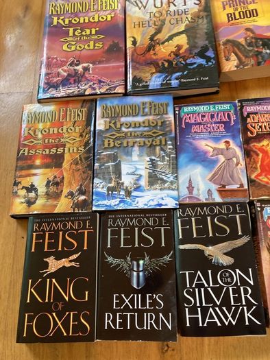 raymond E feist books bundle