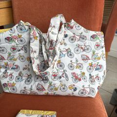 Handmade High-Quality Tote Bag with Matching Pouch NEW