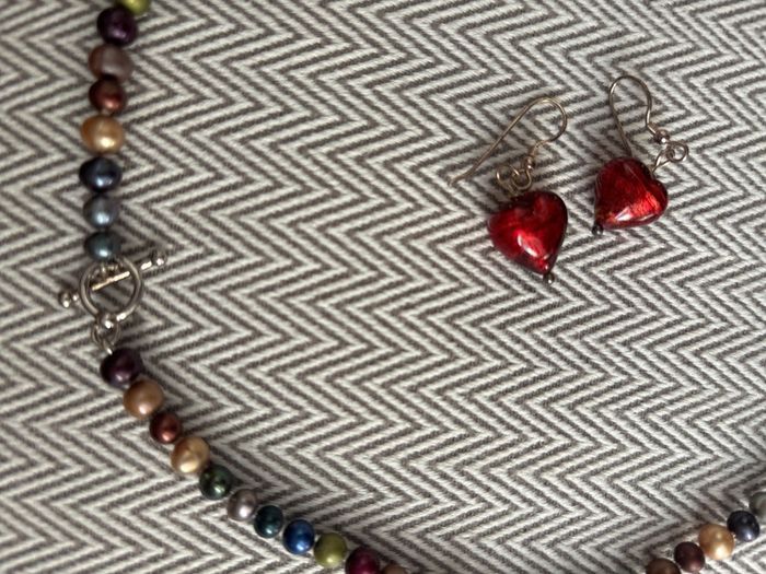 Necklace/Earrings Set - Coloured Pearls