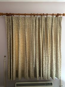 2 Sets of Curtains - 5ft Pole / 53.5 inch drop