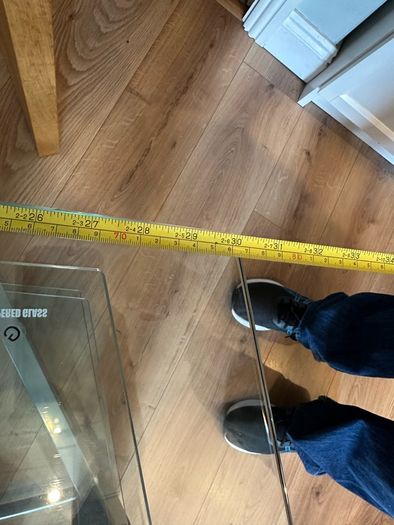 Glass TV table / stand