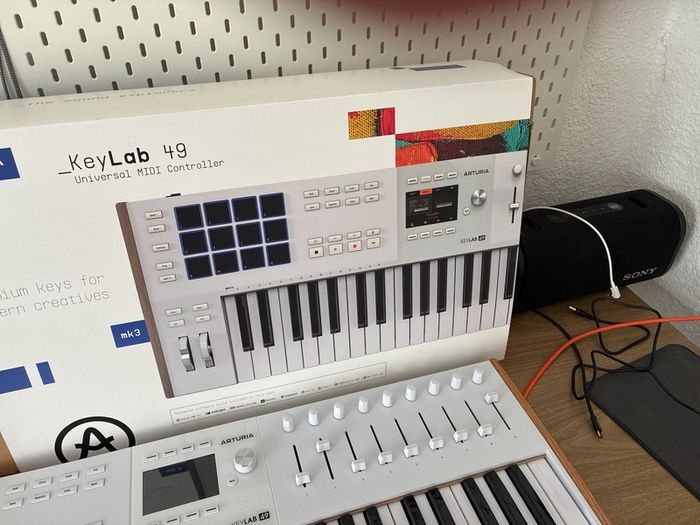 Arturia Keylab 49 Mk3 Midi Keyboard Controller