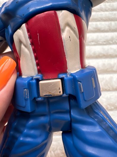 Marvel Captain America 2012 Action Figure approx. 25 cm. Twist Used Please see photos
