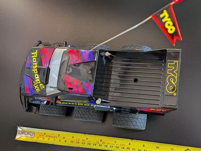 Rare Tyco Rampage 4x6 9.6V Turbo RC Truck Boxed Untested Vintage